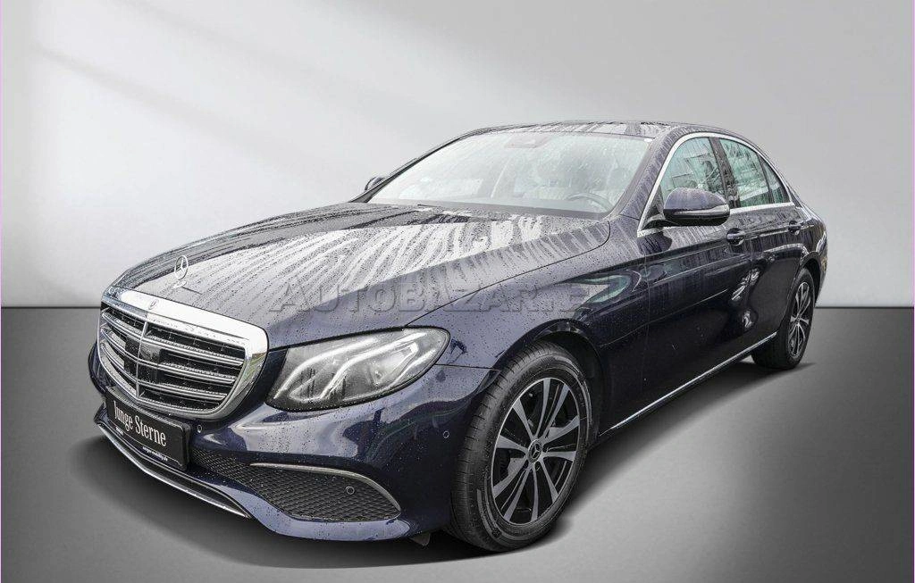 Mercedes-Benz E trieda Sedan 300 d A/T