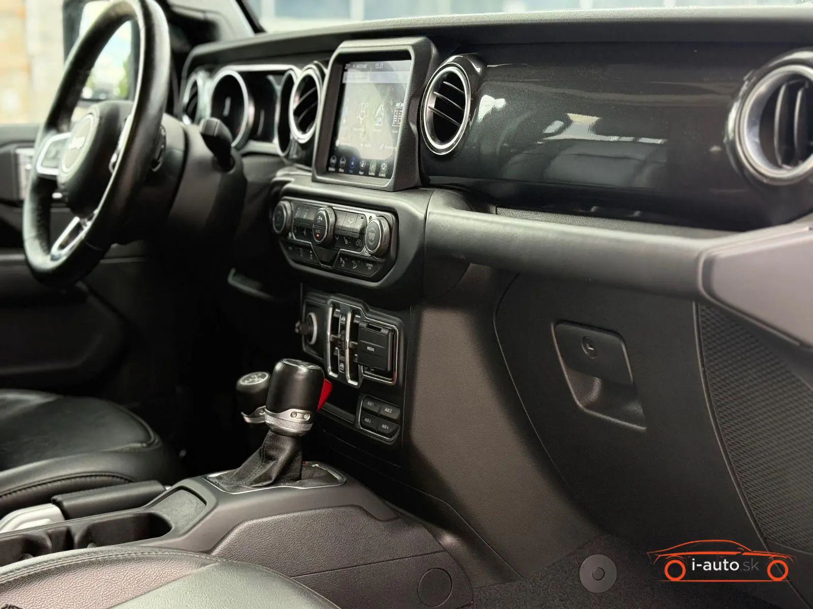 Jeep Wrangler 2020 na predaj – fotografia 17
