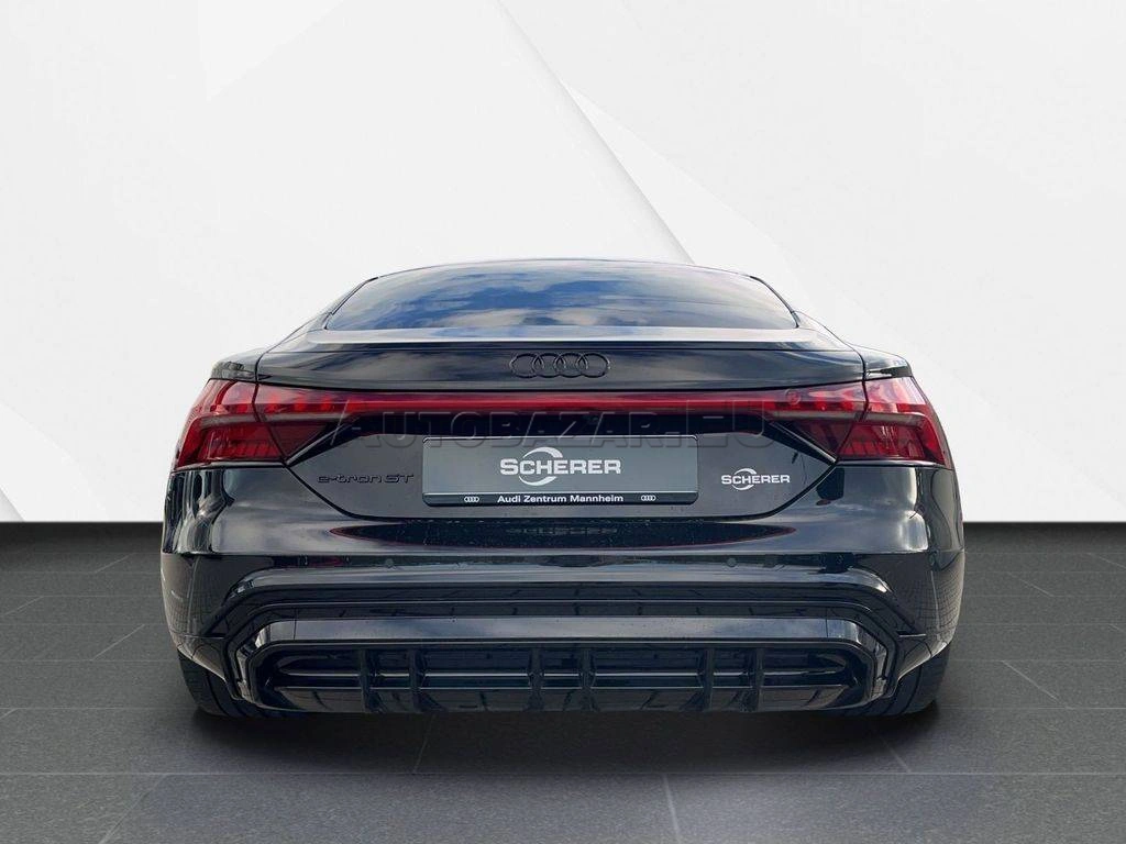Audi E-tron GT quattro