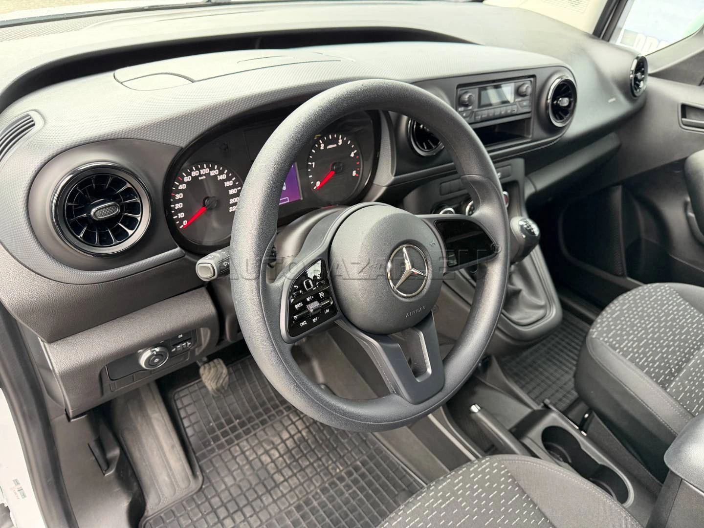 Mercedes-Benz Citan 2024 na predaj – fotografia 17