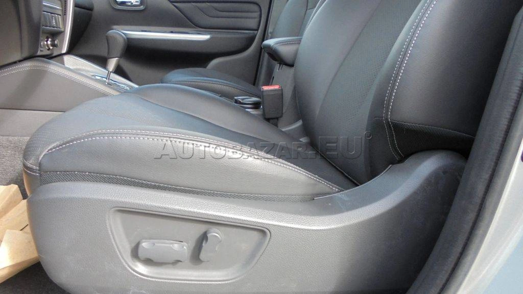 Mitsubishi L200 2023 na predaj – fotografia 9