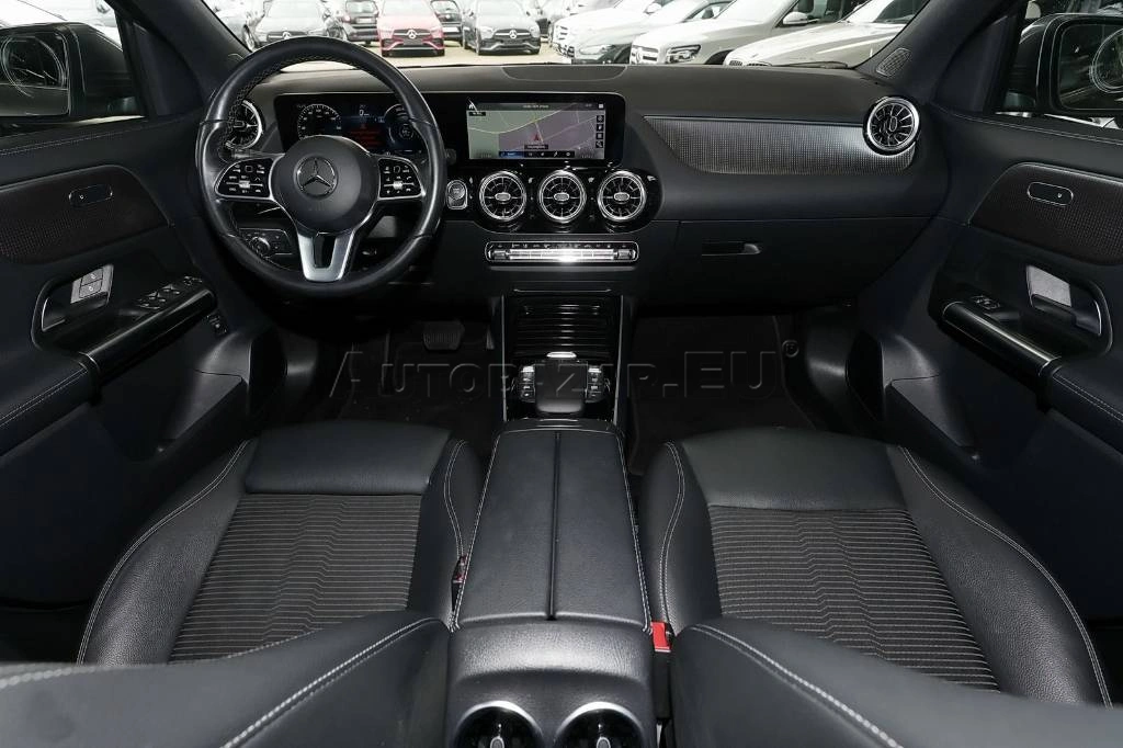 Mercedes-Benz EQA 250