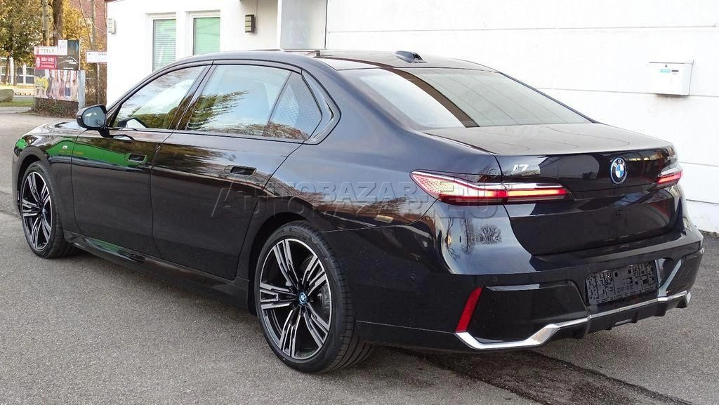 BMW rad 7 I7 xDrive60