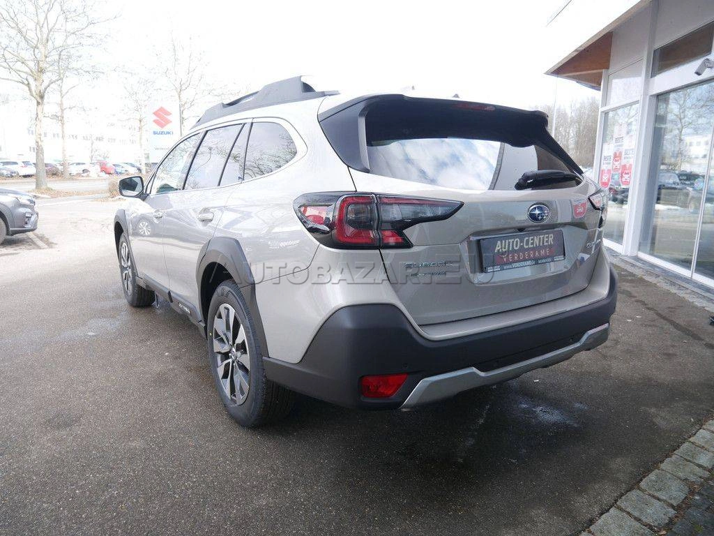 Subaru Outback 2.5i Platinum