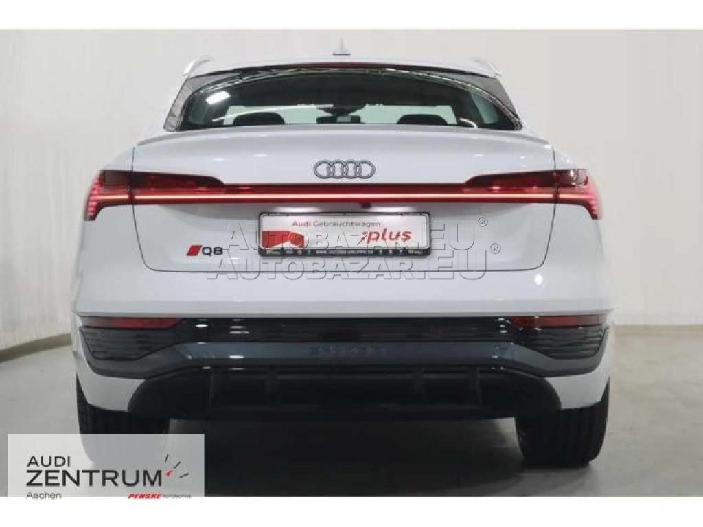 Audi Q8 Sportback e-tron quattro