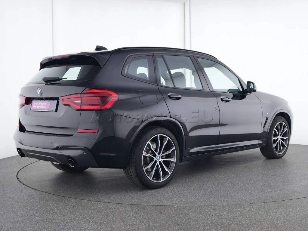 BMW X3 xDrive20i A/T
