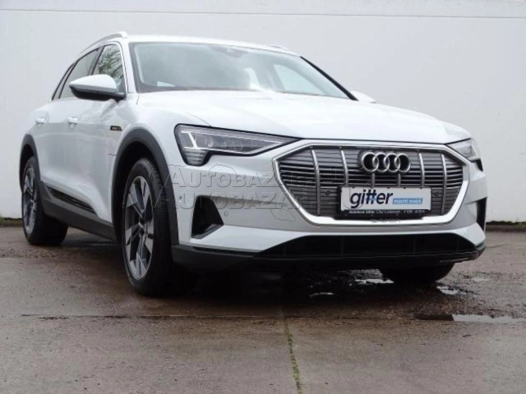 Audi e-tron 50 quattro