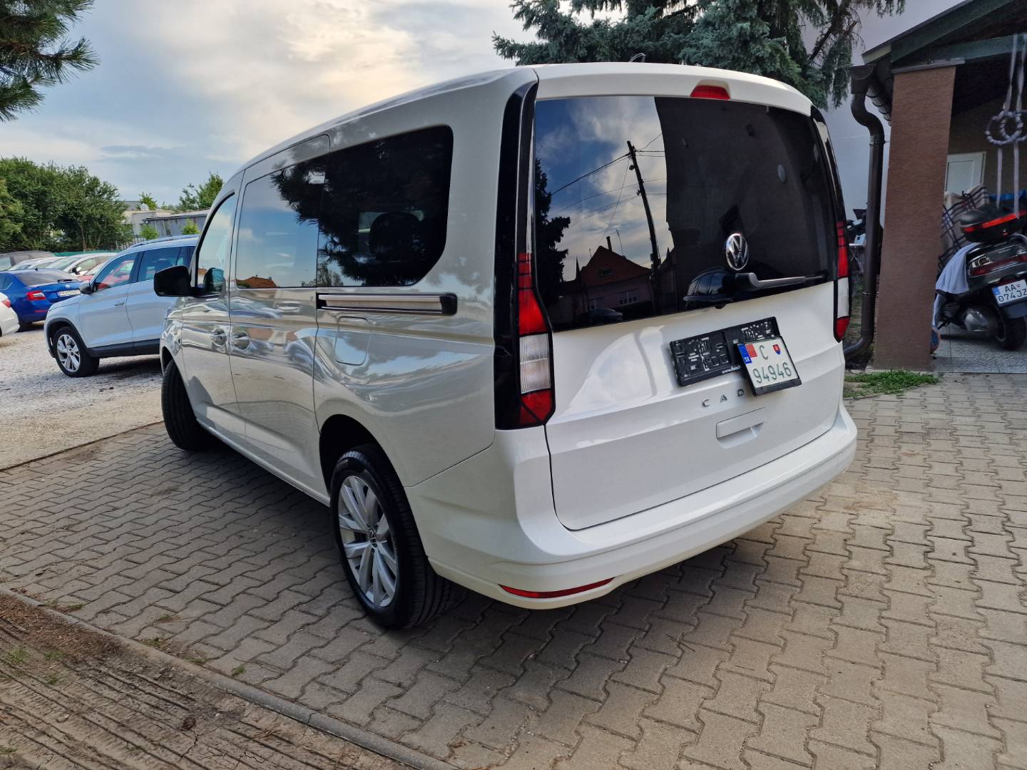 Volkswagen Caddy Maxi 2.0 TDI SCR Life DSG