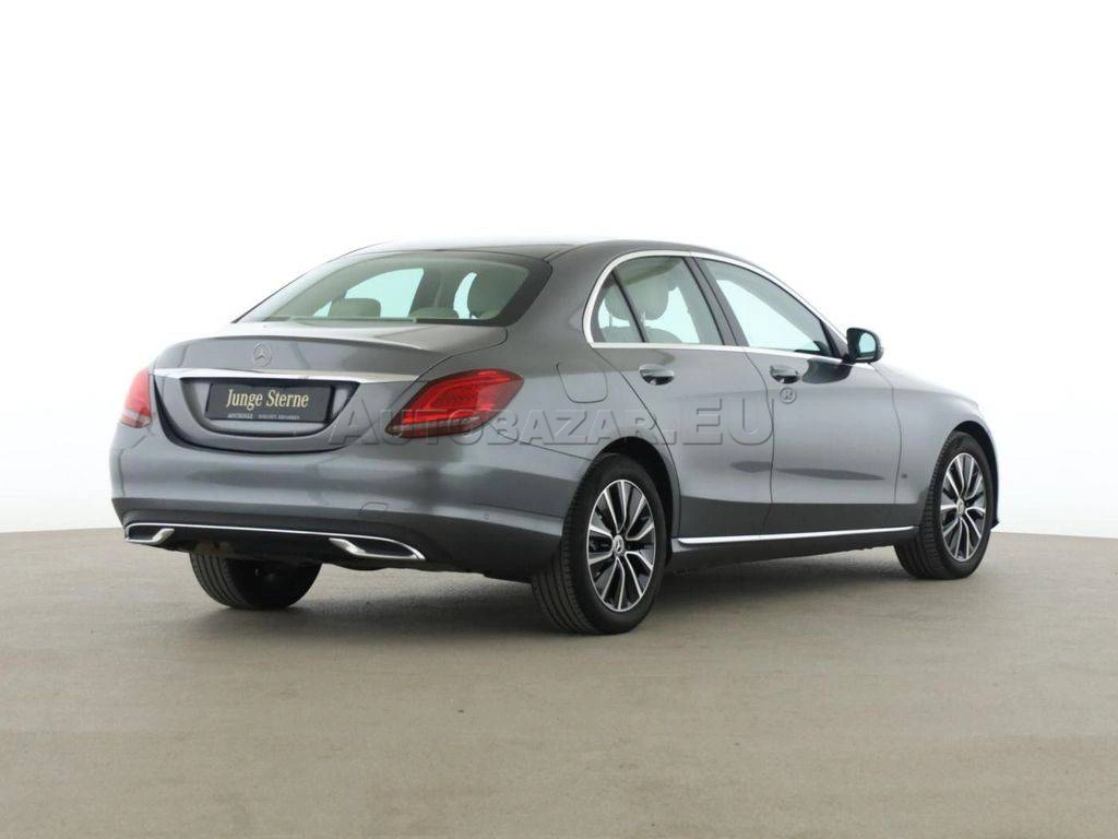Mercedes-Benz C trieda Sedan 300 d A/T