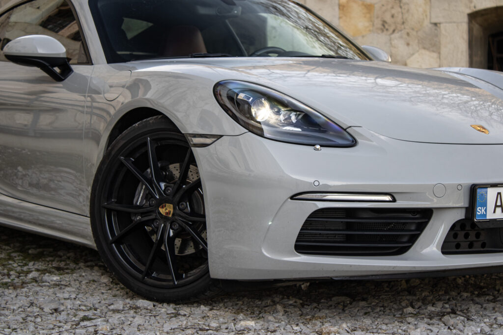 Porsche Cayman