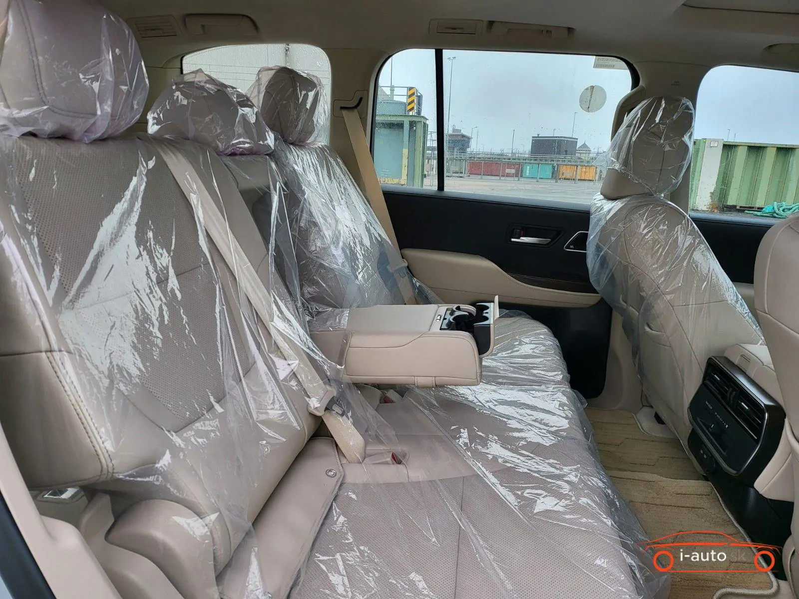 Toyota Land Cruiser 2025 na predaj – fotografia 13