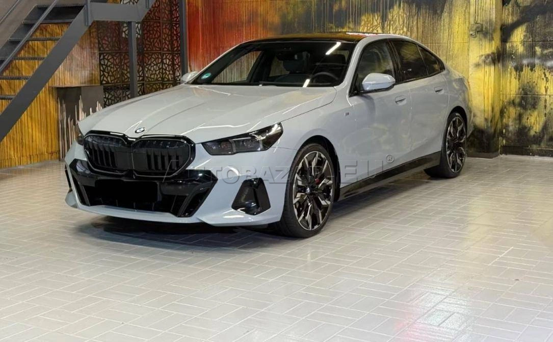 BMW Rad 5 540d xDrive MSport Head Up / Panorama - H&K Audio - 69.900€ NETTO