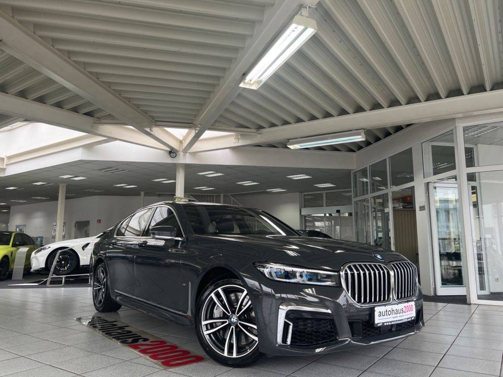 BMW Rad 7 750i xDrive A/T