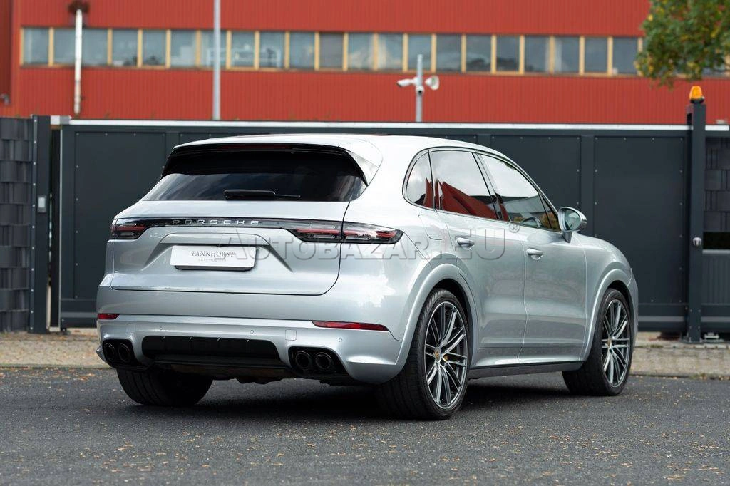 Porsche Cayenne Turbo 4x4 A/T