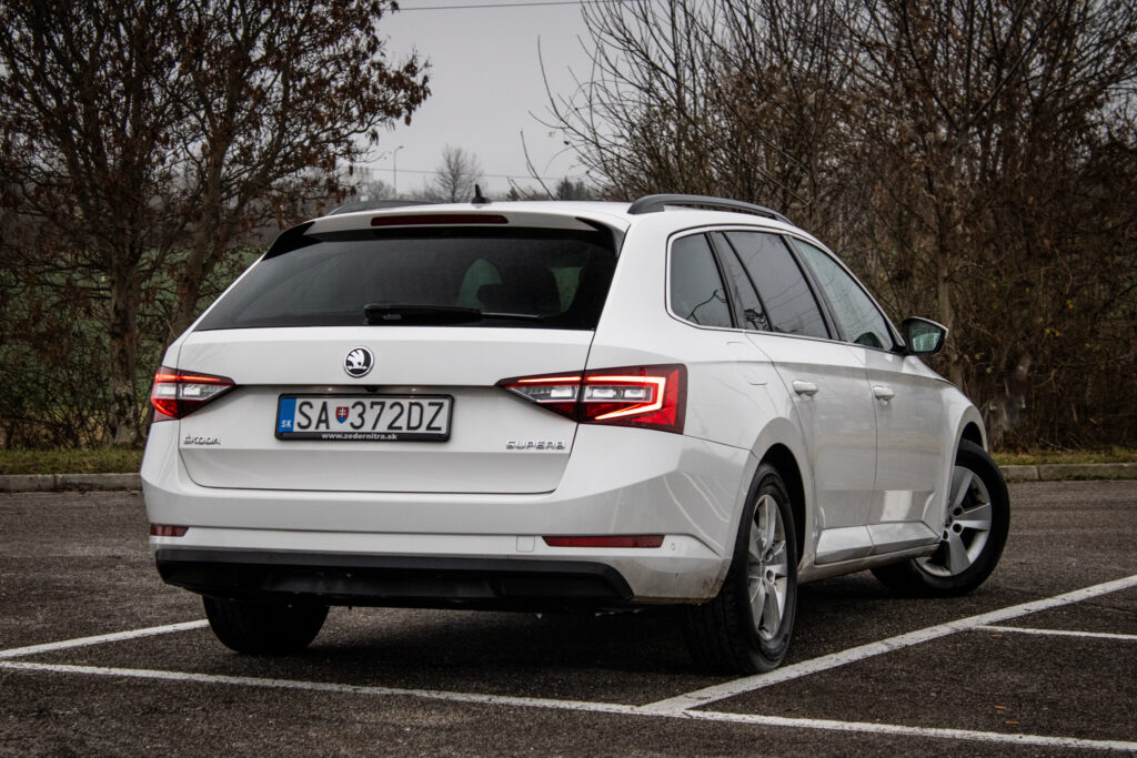 Škoda Superb Combi
