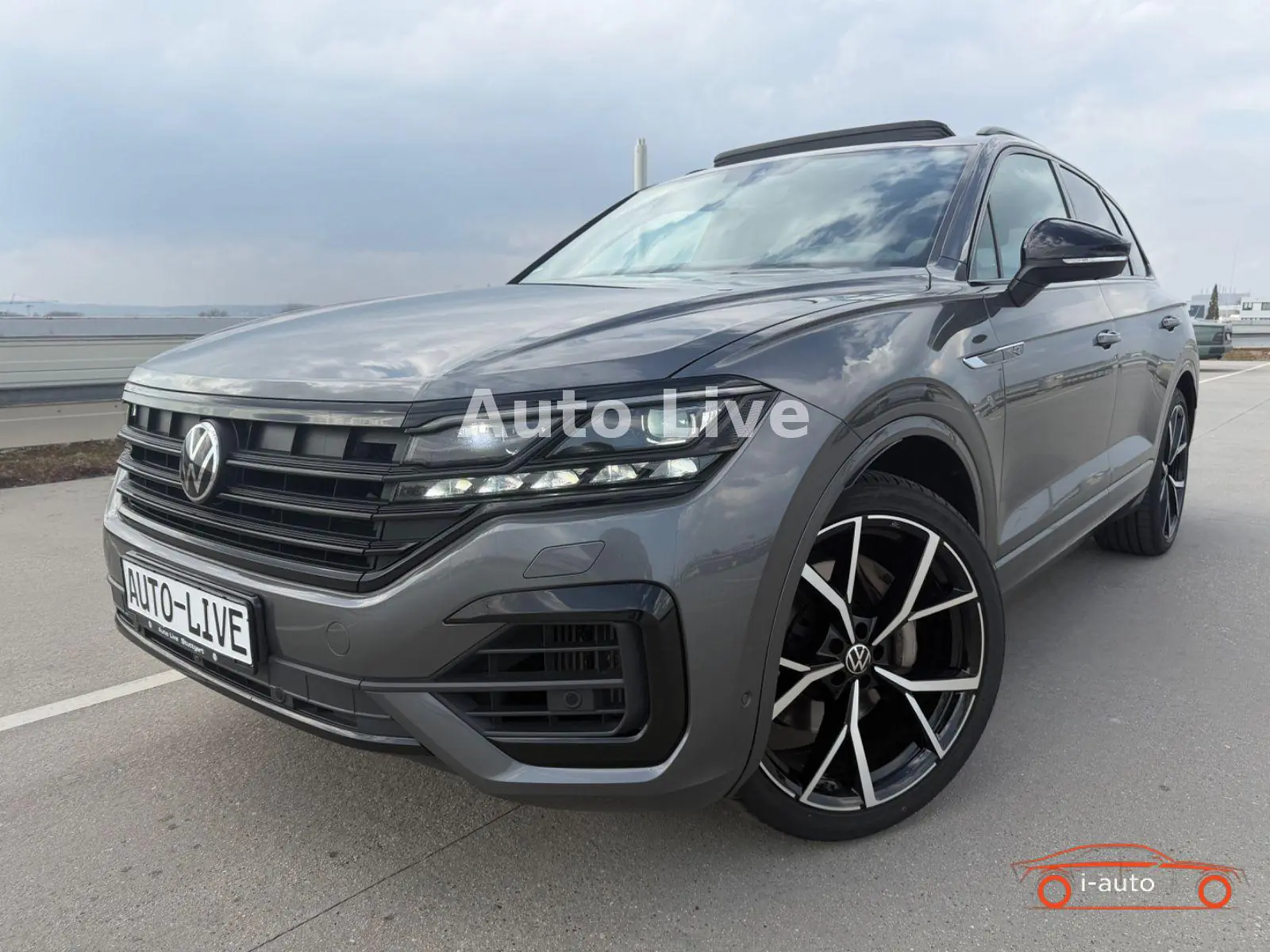 Volkswagen Touareg 2021 na predaj