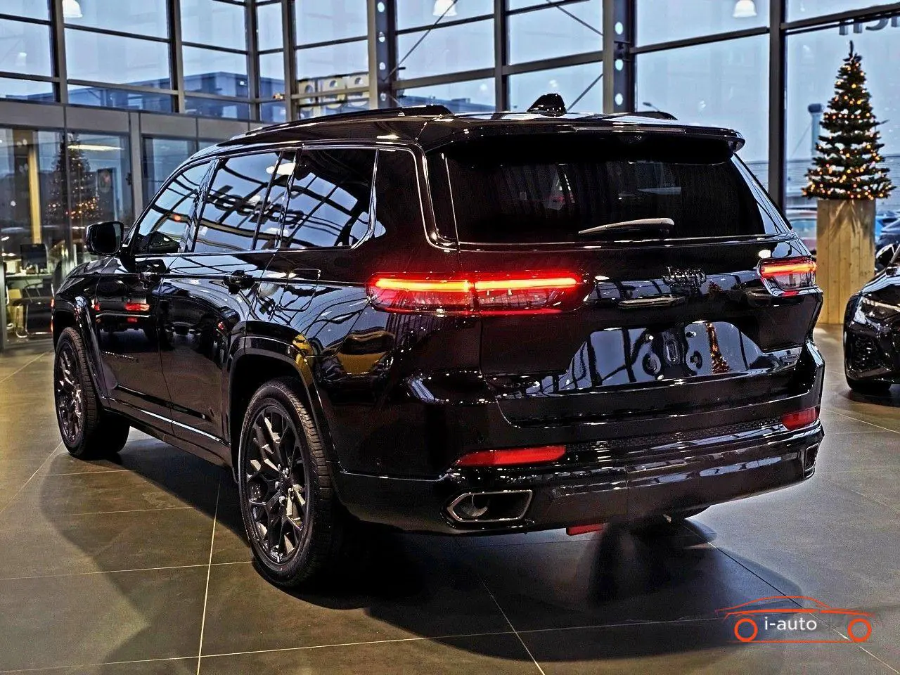 Jeep Grand Cherokee 2024 na predaj – fotografia 3