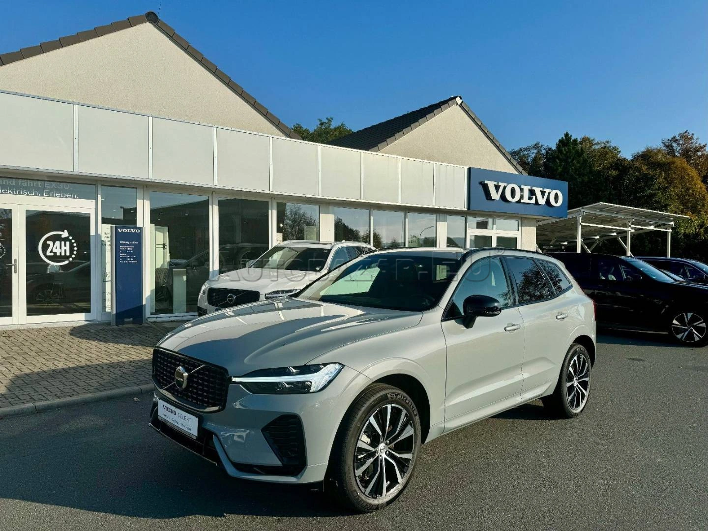 Volvo XC60 B4 Plus Dark A/T