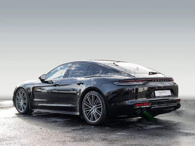 Porsche Panamera 4 A/T