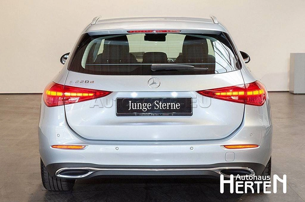 Mercedes-Benz C trieda Kombi 220 d mHEV A/T