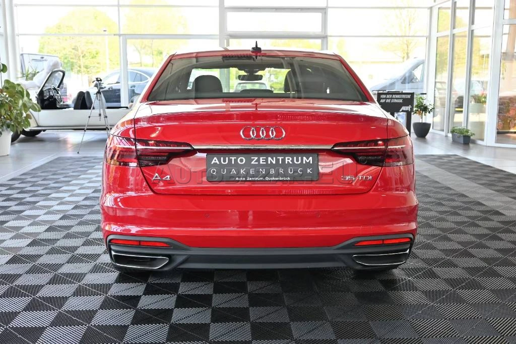 Audi A4 35 2.0 TDI  S tronic