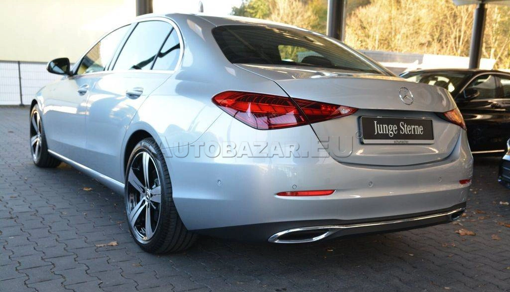 Mercedes-Benz C trieda Sedan 300 A/T