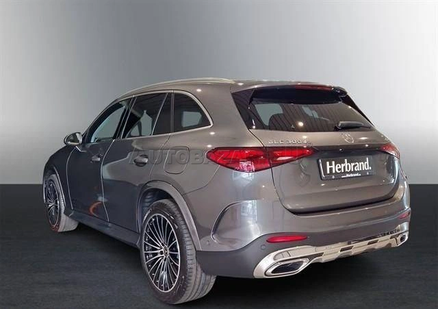 Mercedes-Benz GLC SUV Mercedes Benz  300 de 4MATIC AMG