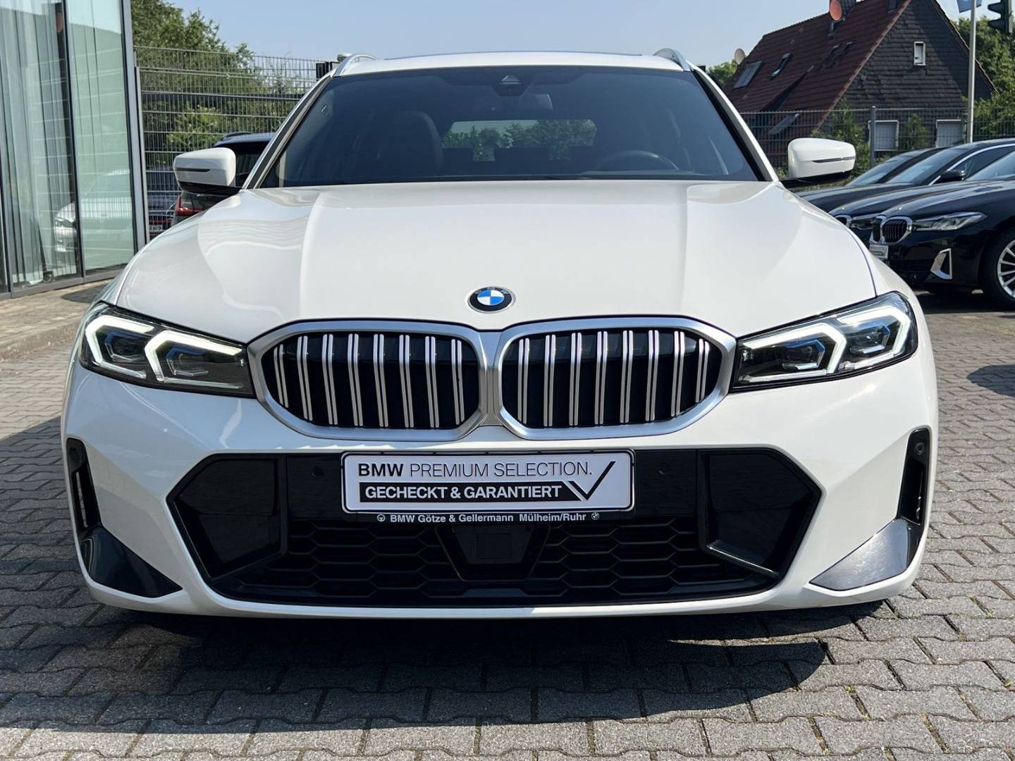 BMW Rad 3 Touring 330d mHEV  A/T