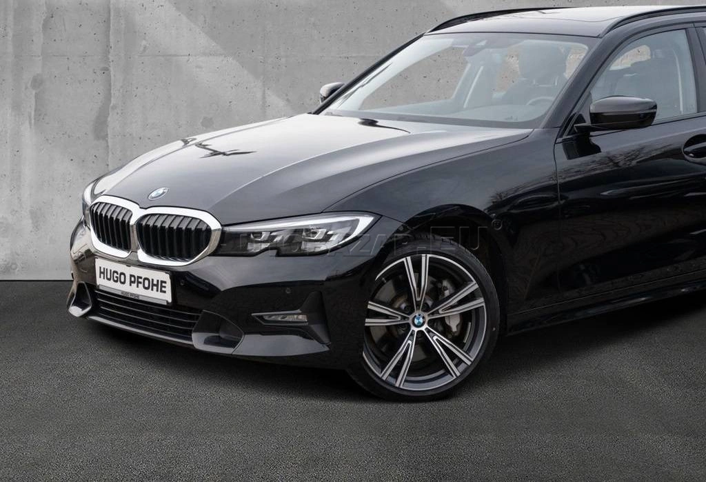 BMW Rad 3 Touring 330d mHEV  xDrive A/T