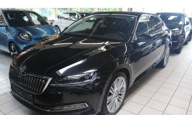 Škoda Superb 2.0 TDI SCR Style 4x4 DSG