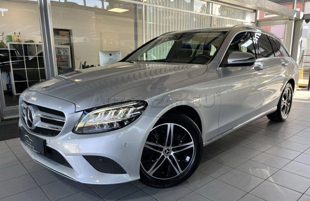 Mercedes-Benz C trieda Kombi 220 d A/T