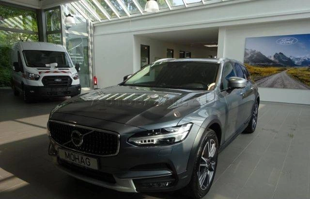 Volvo V90 CC D5 2.0L Cross Country Pro AWD A/T