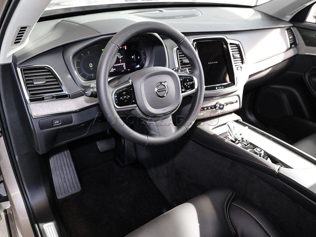 Volvo XC90 XC 90 B5 235k mHEV Plus Bright AWD A/T 7m
