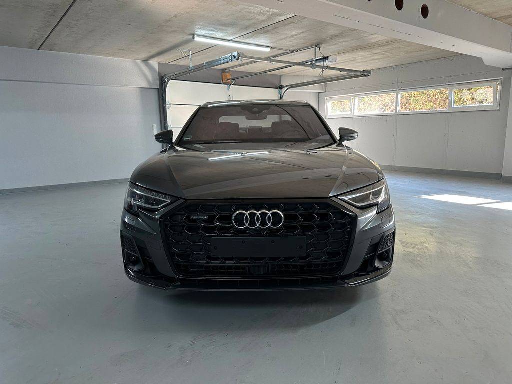 Audi A8 55 3.0 TFSI mHEV V6 quattro tiptronic