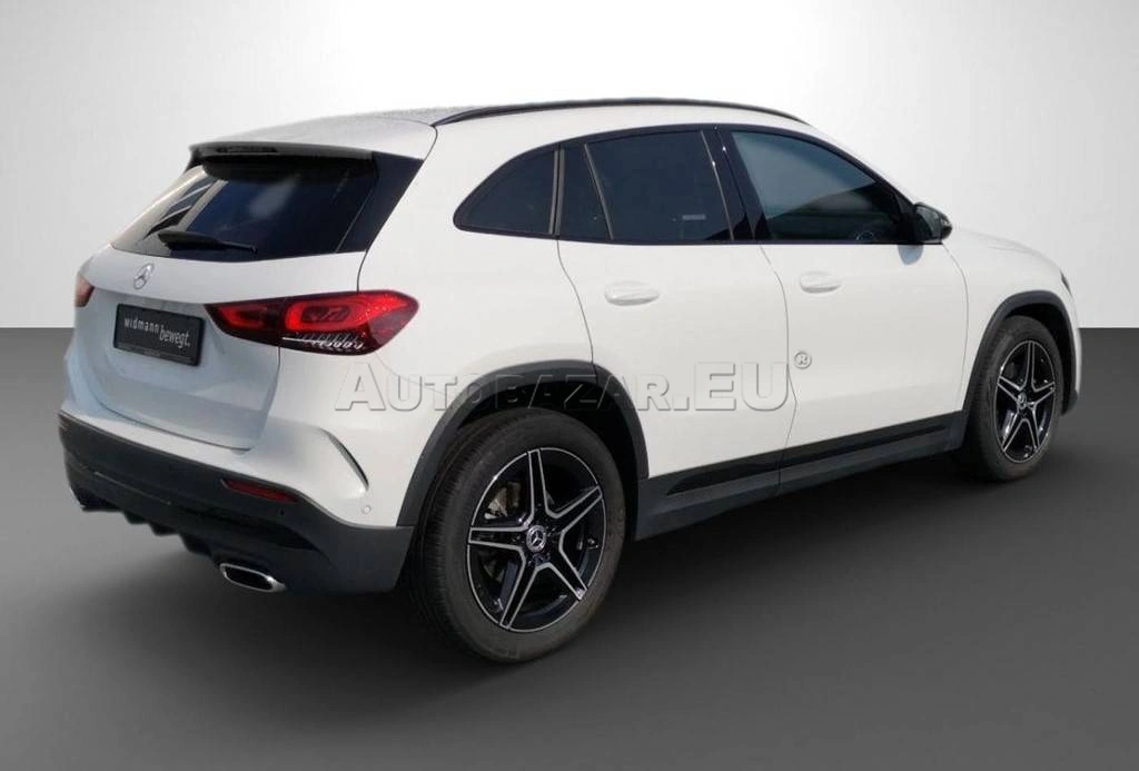 Mercedes-Benz GLA 200 d A/T