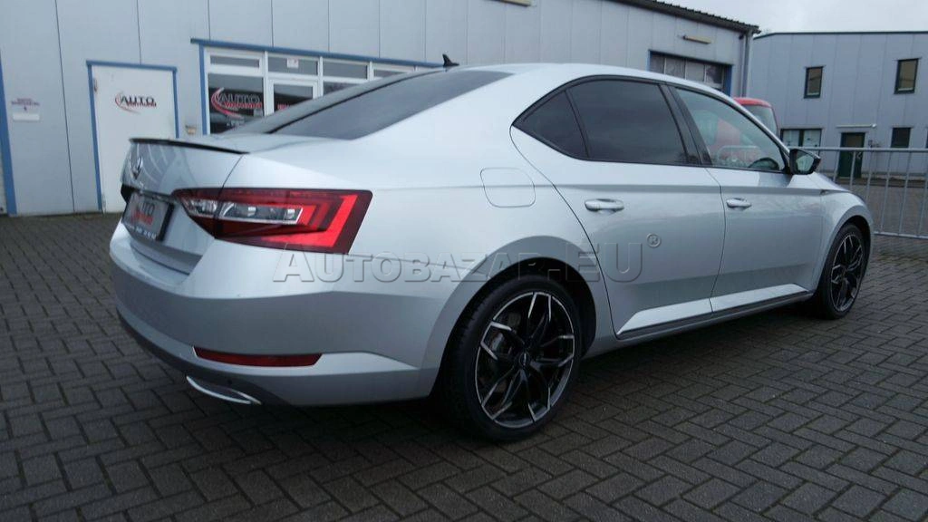 Škoda Superb 2.0 TDI Sportline DSG