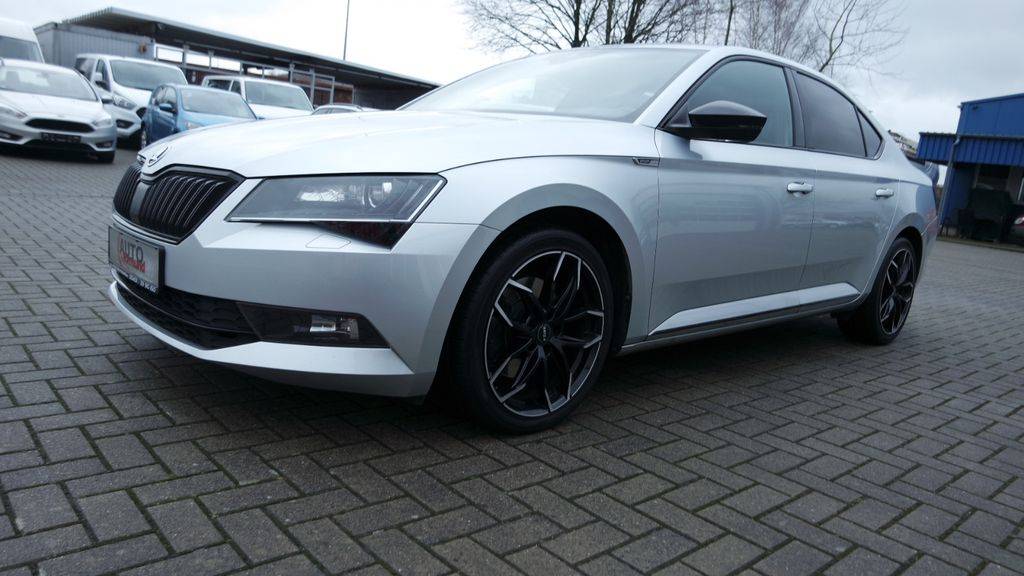 Škoda Superb 2.0 TDI Sportline DSG