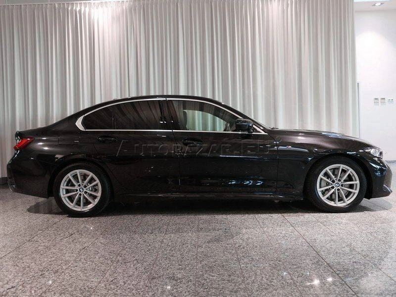 BMW Rad 3 330d mHEV A/T