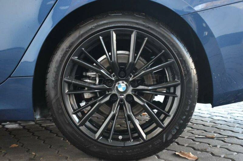 BMW Rad 3 320i A/T