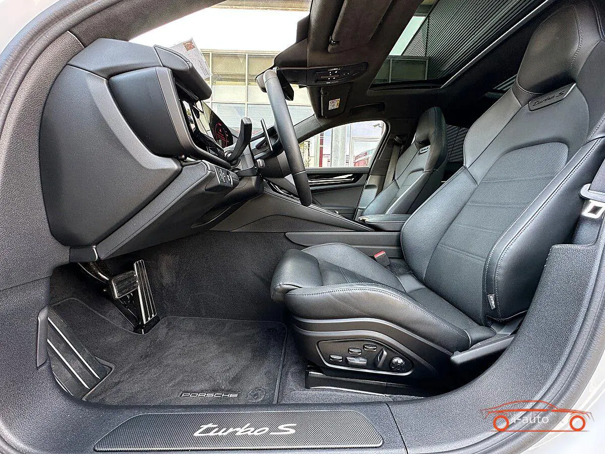 Porsche Panamera 2025 na predaj – fotografia 39