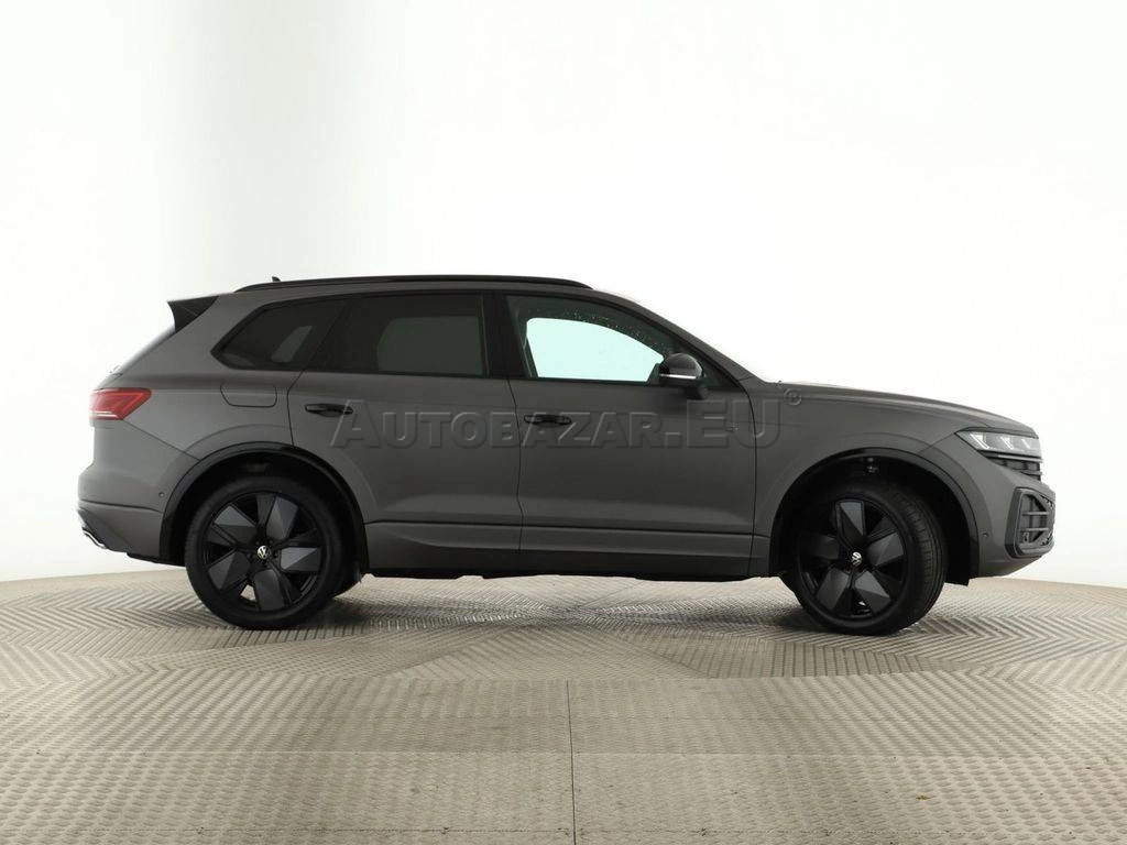 Volkswagen Touareg 3.0 V6 TDI 286k R-Line 4Motion Tiptronic