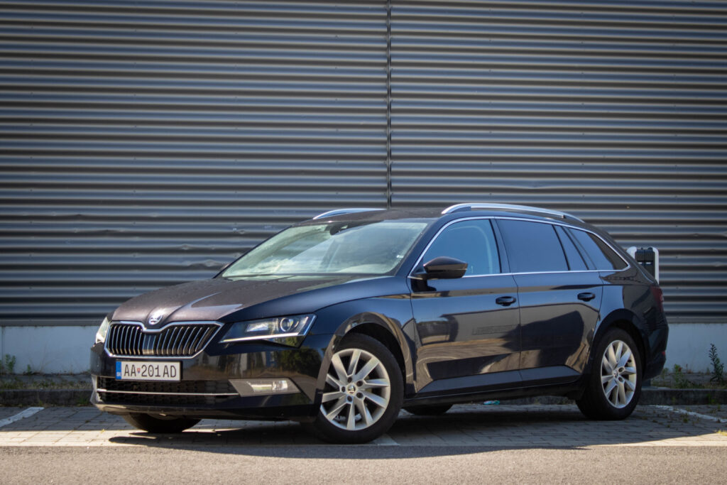 Škoda Superb Combi