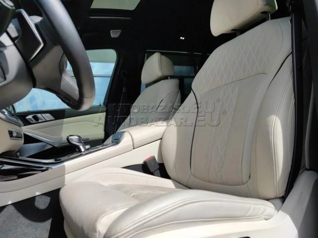 BMW X7 XDrive 40i mHEV A/T