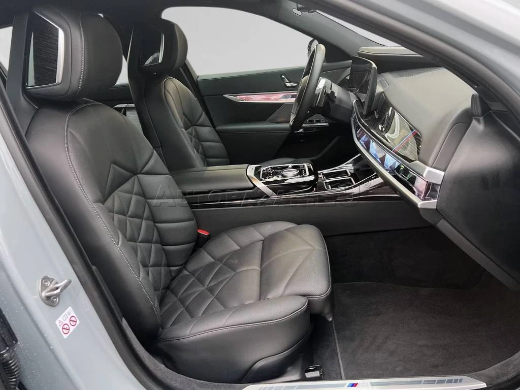 BMW Rad 7 740d xDrive