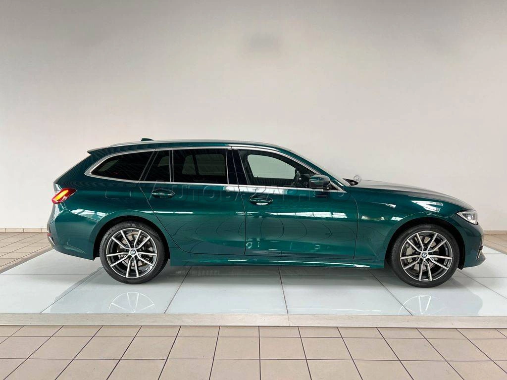 BMW Rad 3 Touring 330d mHEV  xDrive A/T