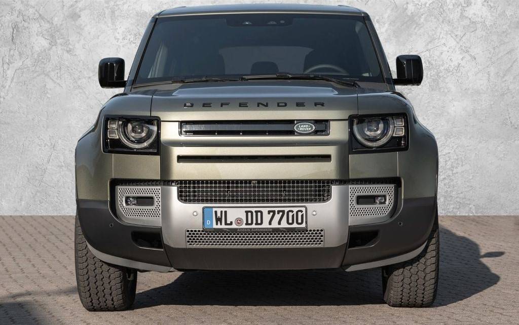 Land Rover Defender 110 3.0D I6 D200 MHEV SE A/T AWD