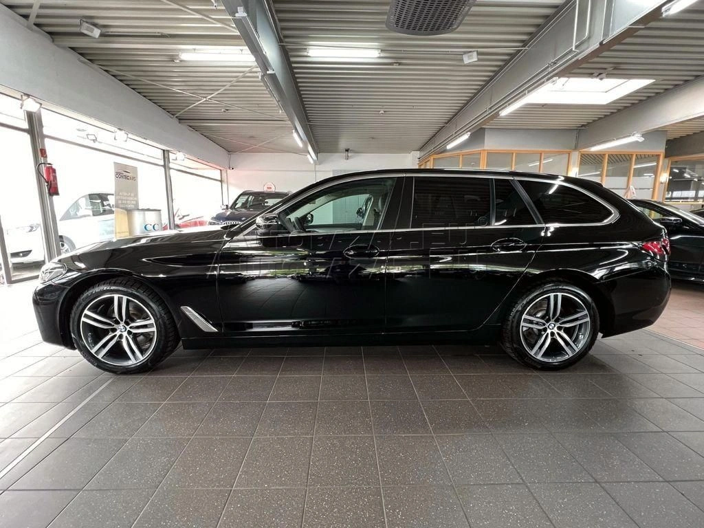 BMW rad 5 Touring 520d mHEV A/T