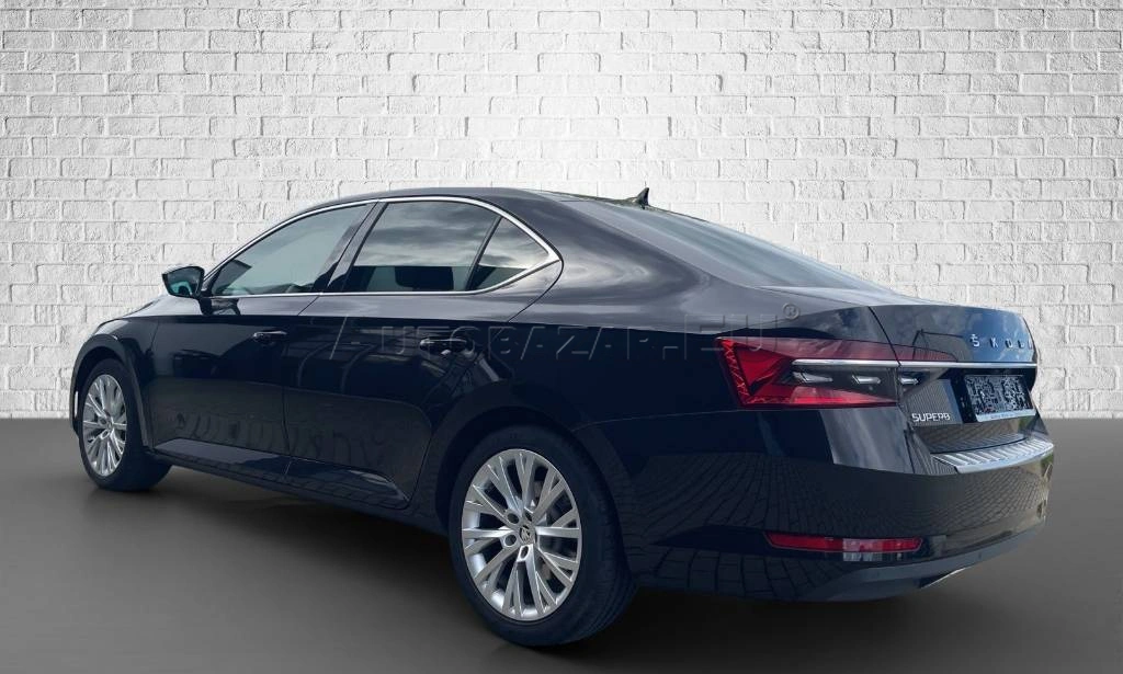 Škoda Superb 2.0 TDI SCR Style DSG