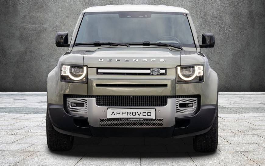 Land Rover Defender 110 3.0D I6 D250 MHEV SE A/T AWD