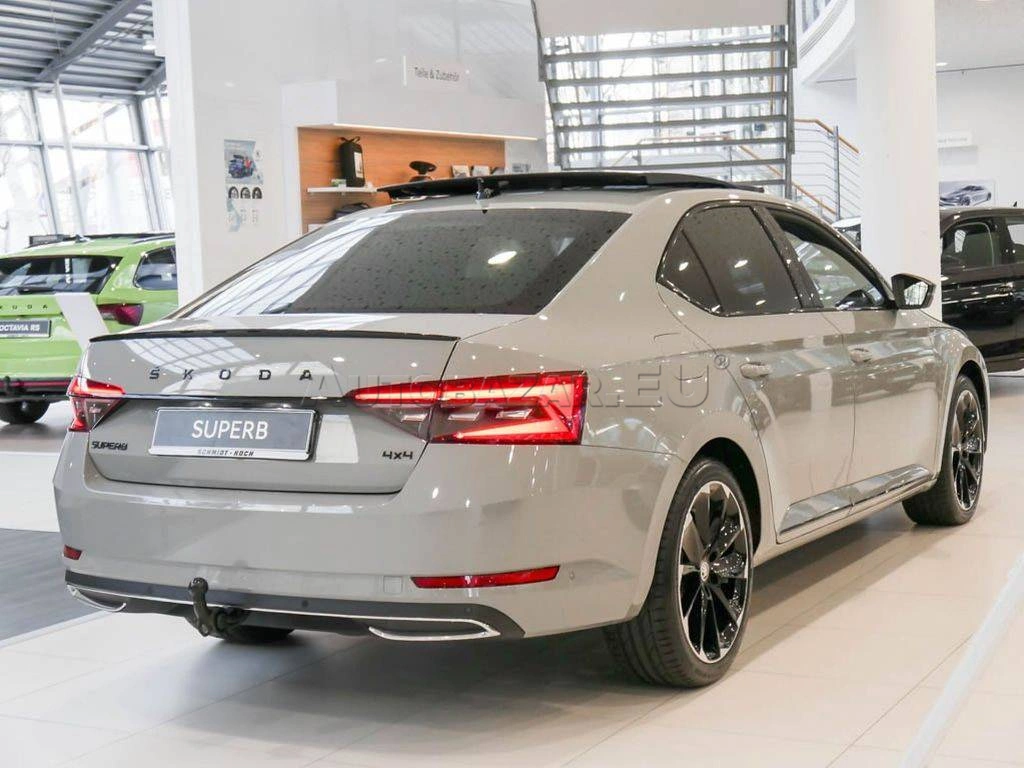 Škoda Superb 2.0 TDI SCR Sportline 4x4 DSG